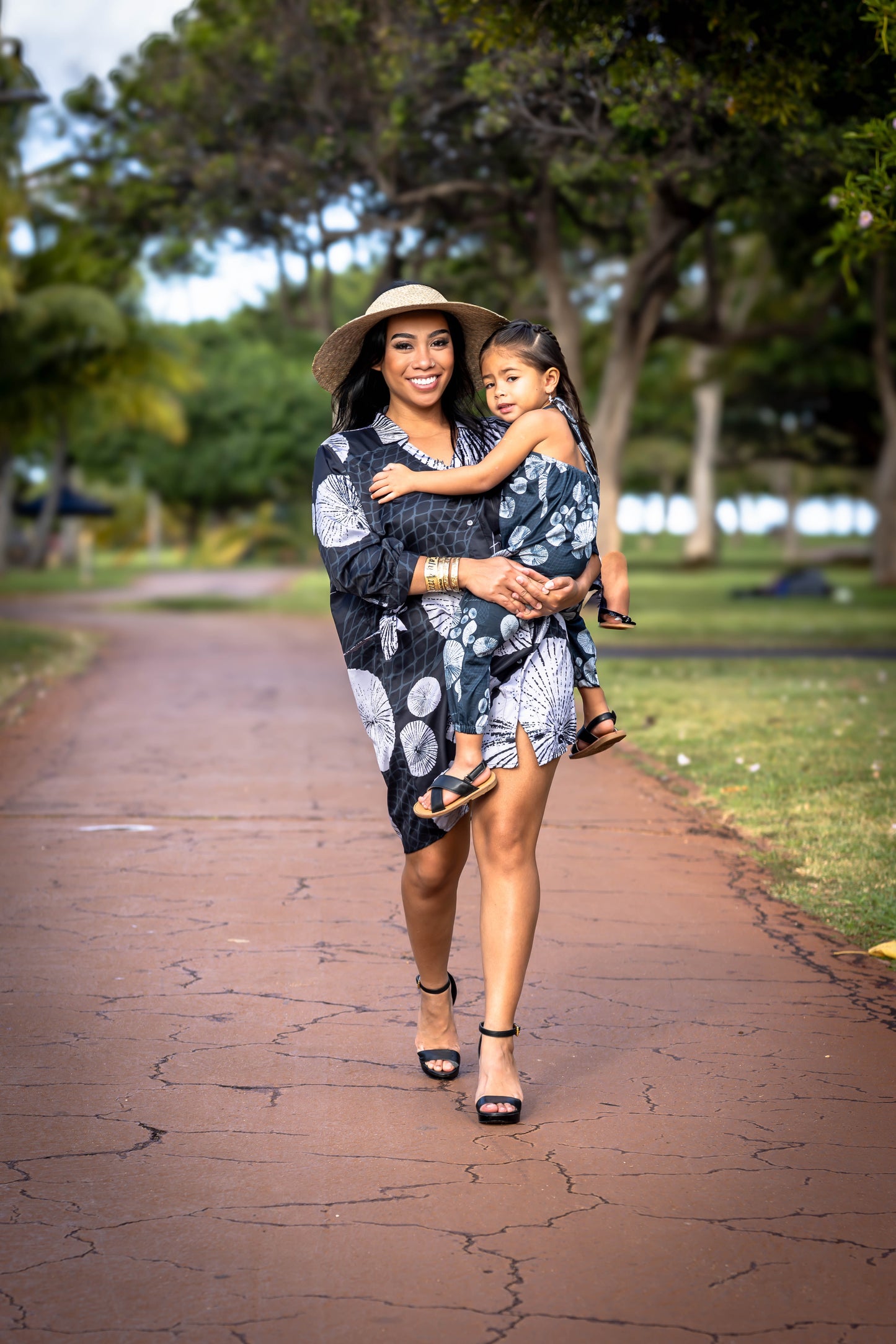 Ka'ili Dress - Opihi Black